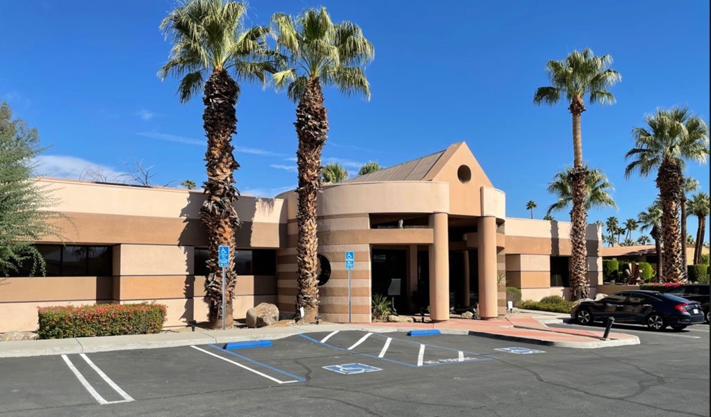 Palm Springs Surgery Center